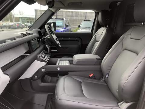 Land Rover Defender 90 D250 MHEV - U1914