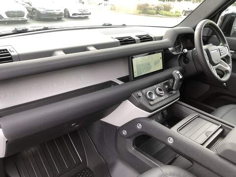 Land Rover Defender 90 D250 MHEV - U1914