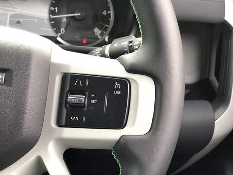 Land Rover Defender 90 D250 MHEV - U1914