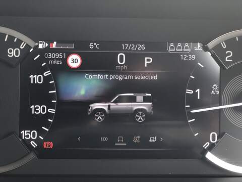 Land Rover Defender 90 D250 MHEV - U1914