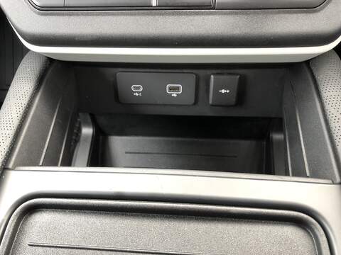 Land Rover Defender 90 D250 MHEV - U1914