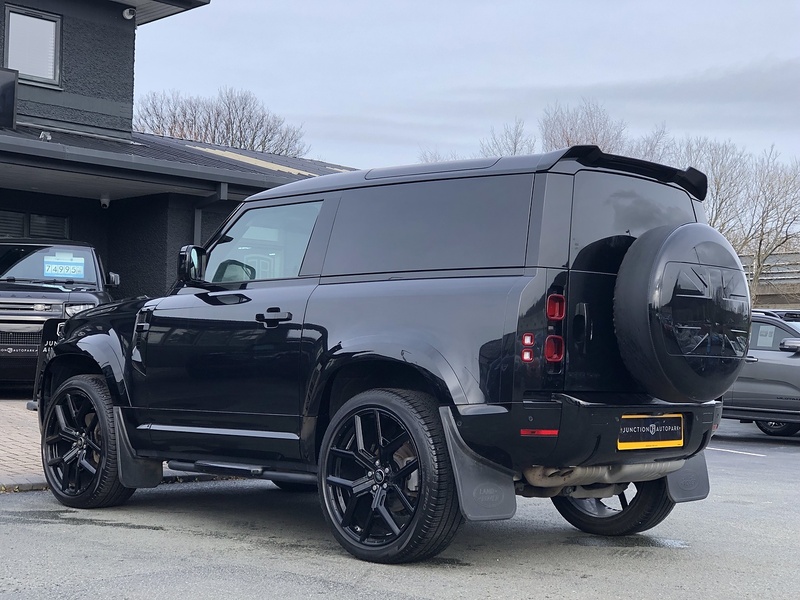 Land Rover Defender 90 D250 MHEV - U1914