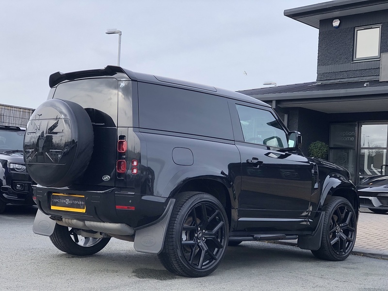 Land Rover Defender 90 D250 MHEV - U1914