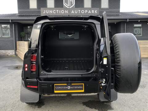 Land Rover Defender 90 D250 MHEV - U1914