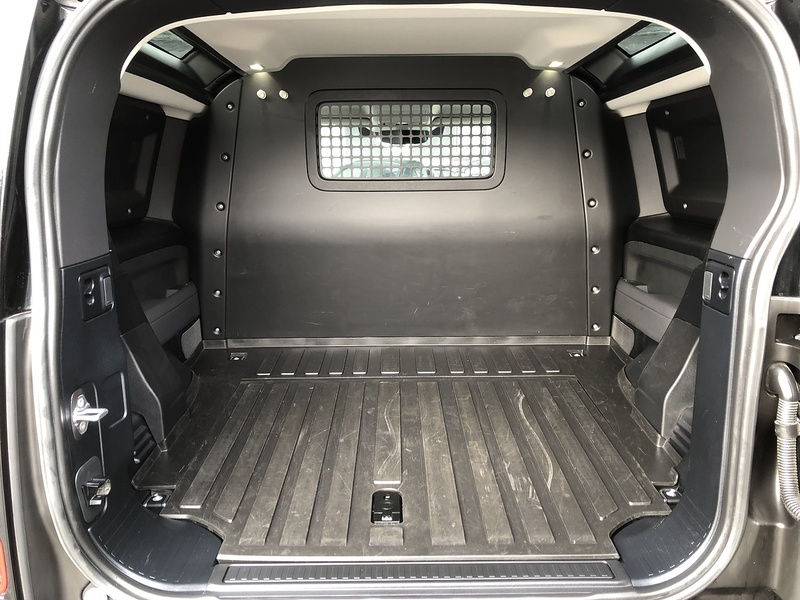 Land Rover Defender 90 D250 MHEV - U1914