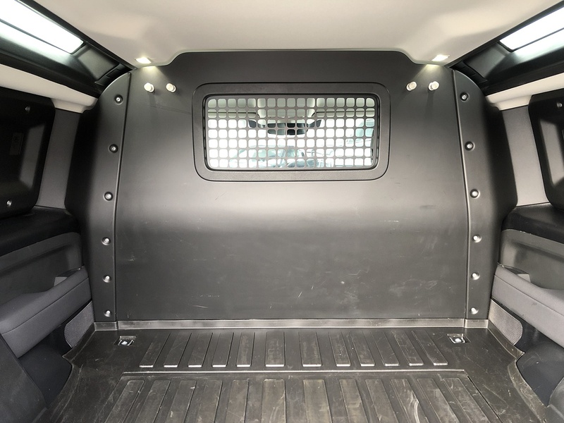 Land Rover Defender 90 D250 MHEV - U1914