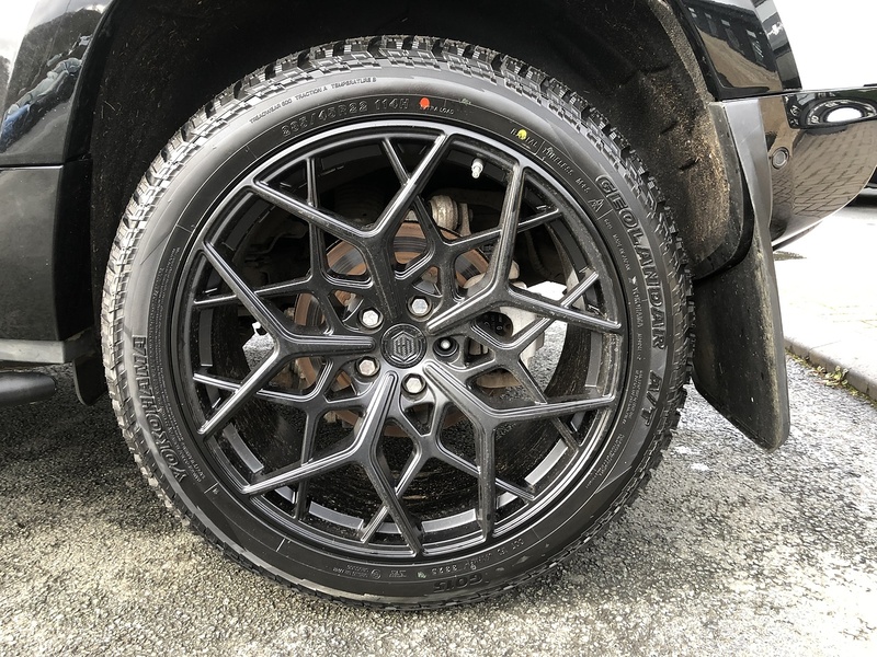 Land Rover Defender 90 D250 MHEV - U1919