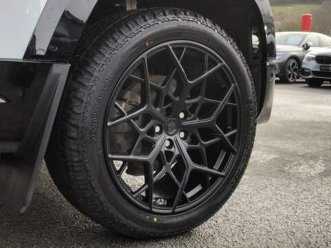 Land Rover Defender 90 D250 MHEV - U1919