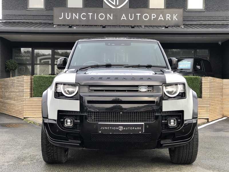 Land Rover Defender 90 D250 MHEV - U1919