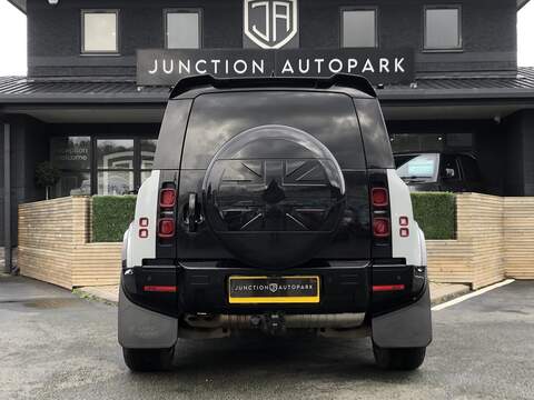 Land Rover Defender 90 D250 MHEV - U1919
