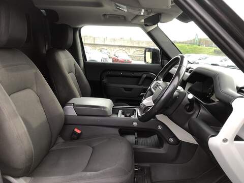 Land Rover Defender 90 D250 MHEV - U1919