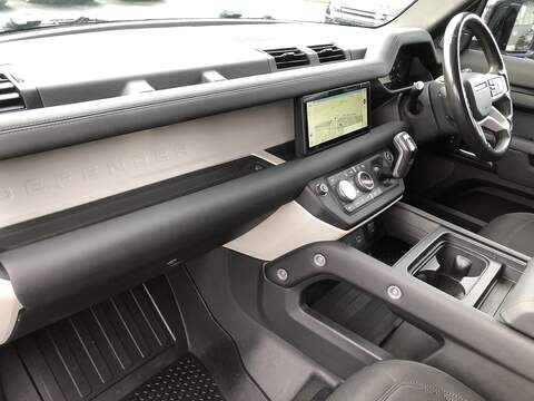 Land Rover Defender 90 D250 MHEV - U1919