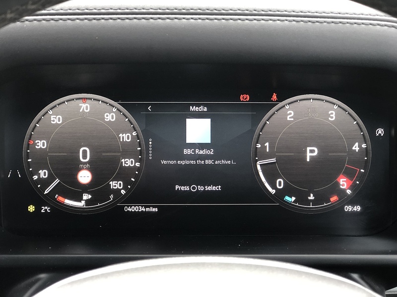 Land Rover Defender 90 D250 MHEV - U1919