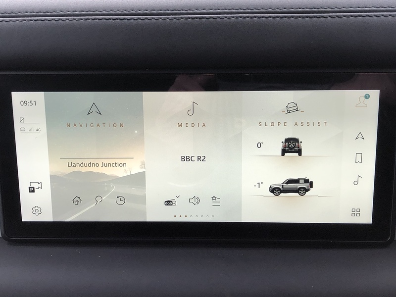 Land Rover Defender 90 D250 MHEV - U1919