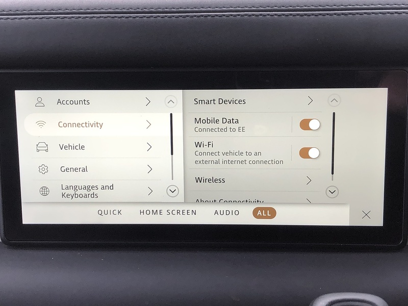 Land Rover Defender 90 D250 MHEV - U1919