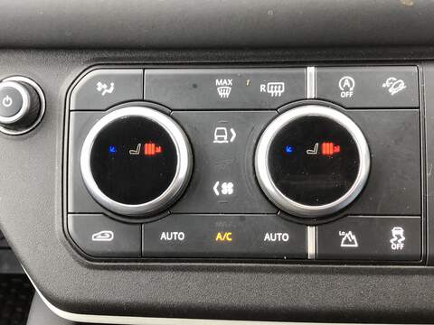 Land Rover Defender 90 D250 MHEV - U1919