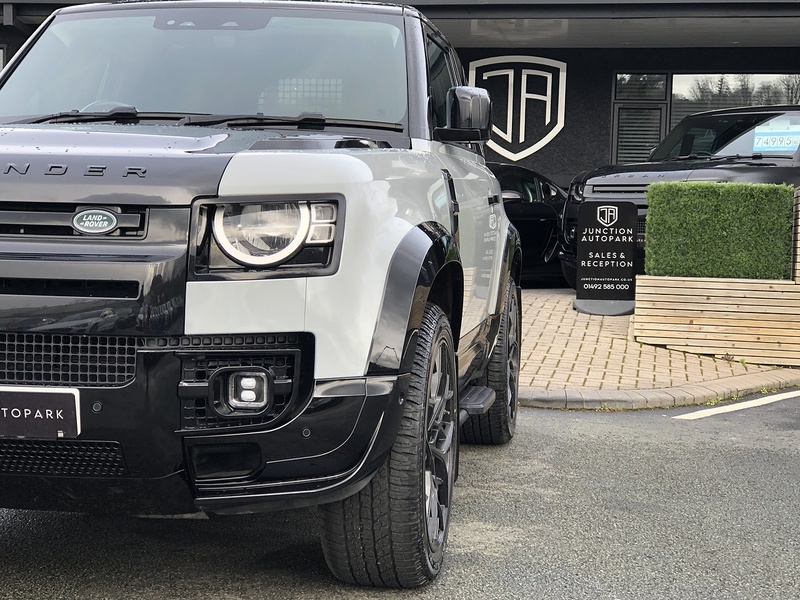 Land Rover Defender 90 D250 MHEV - U1919