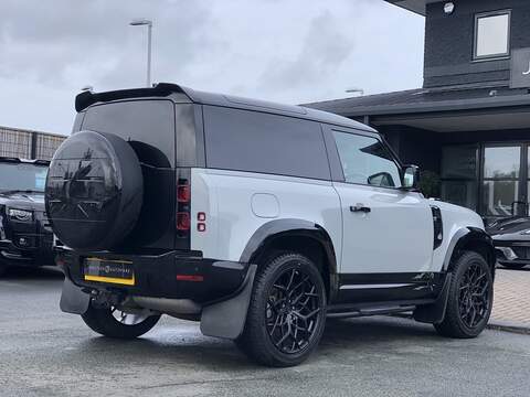 Land Rover Defender 90 D250 MHEV - U1919