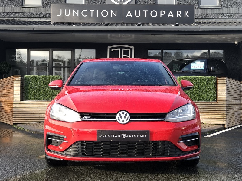 Volkswagen Golf TDI BlueMotion Tech R-Line - U1920