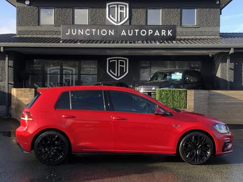 Volkswagen Golf TDI BlueMotion Tech R-Line - U1920