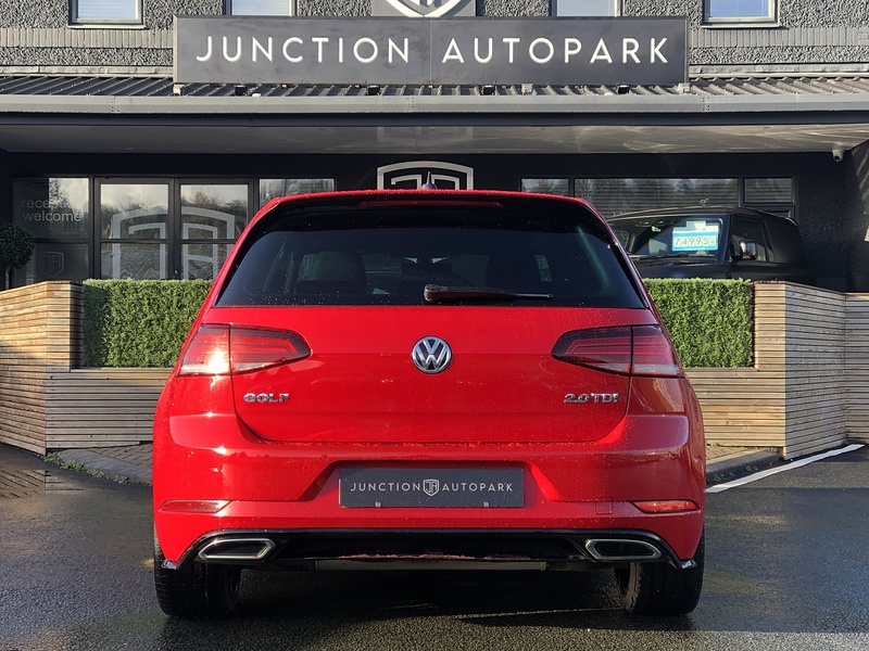 Volkswagen Golf TDI BlueMotion Tech R-Line - U1920