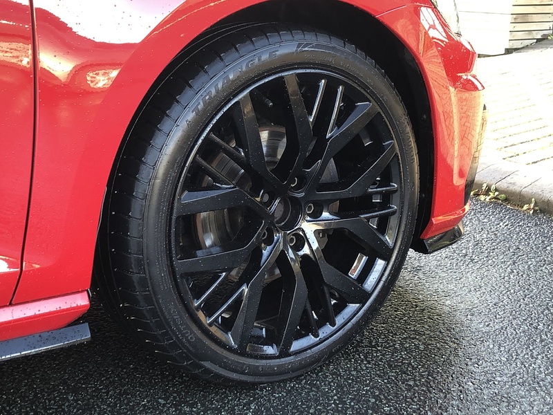 Volkswagen Golf TDI BlueMotion Tech R-Line - U1920