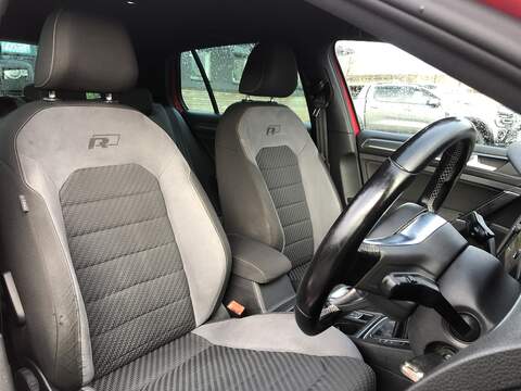 Volkswagen Golf TDI BlueMotion Tech R-Line - U1920