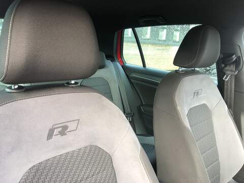 Volkswagen Golf TDI BlueMotion Tech R-Line - U1920