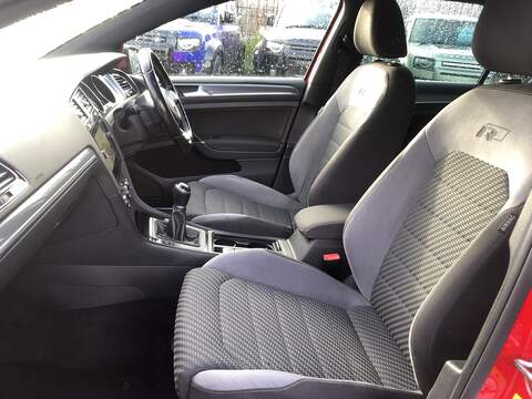 Volkswagen Golf TDI BlueMotion Tech R-Line - U1920