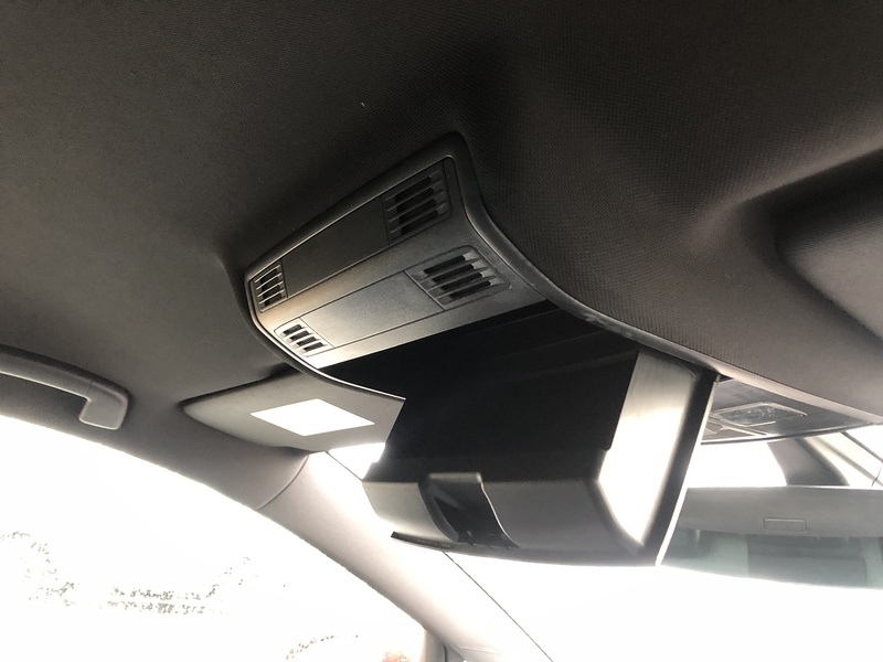 Volkswagen Golf TDI BlueMotion Tech R-Line - U1920