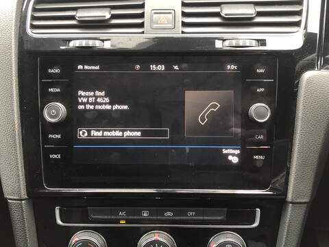 Volkswagen Golf TDI BlueMotion Tech R-Line - U1920