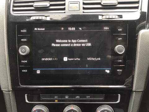 Volkswagen Golf TDI BlueMotion Tech R-Line - U1920