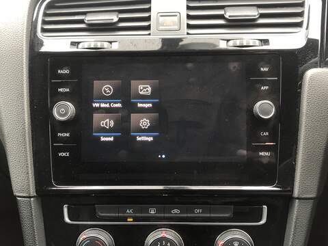 Volkswagen Golf TDI BlueMotion Tech R-Line - U1920