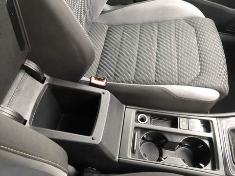 Volkswagen Golf TDI BlueMotion Tech R-Line - U1920