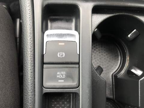 Volkswagen Golf TDI BlueMotion Tech R-Line - U1920