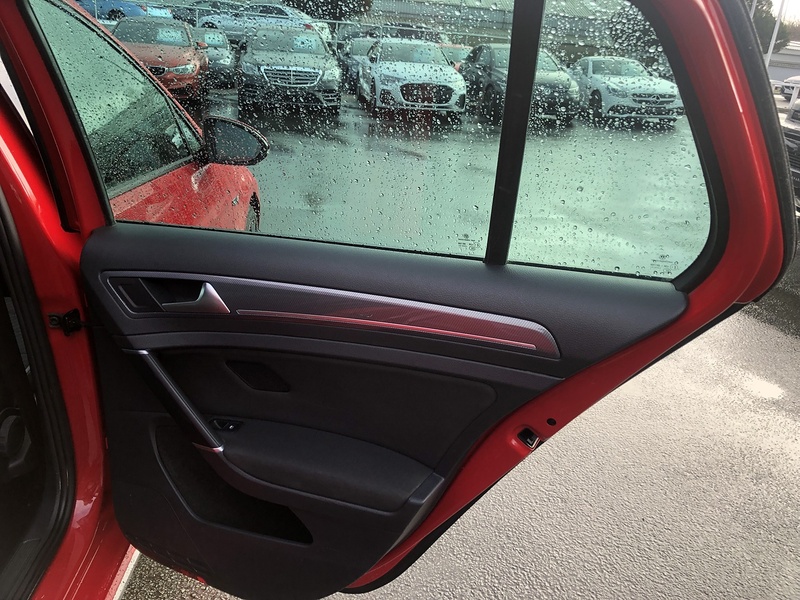 Volkswagen Golf TDI BlueMotion Tech R-Line - U1920