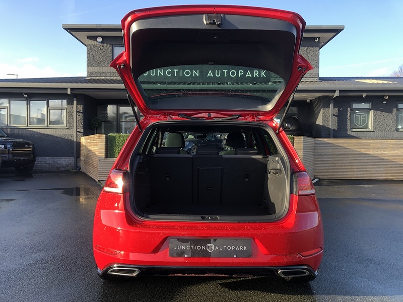 Volkswagen Golf TDI BlueMotion Tech R-Line - U1920