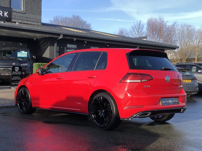 Volkswagen Golf TDI BlueMotion Tech R-Line - U1920