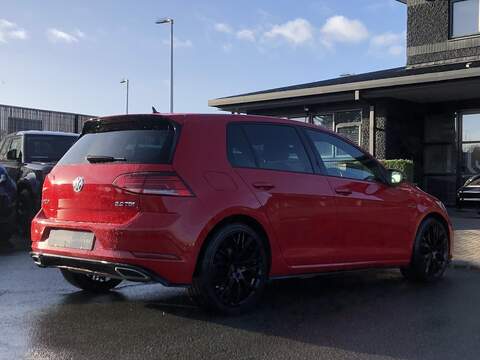 Volkswagen Golf TDI BlueMotion Tech R-Line - U1920