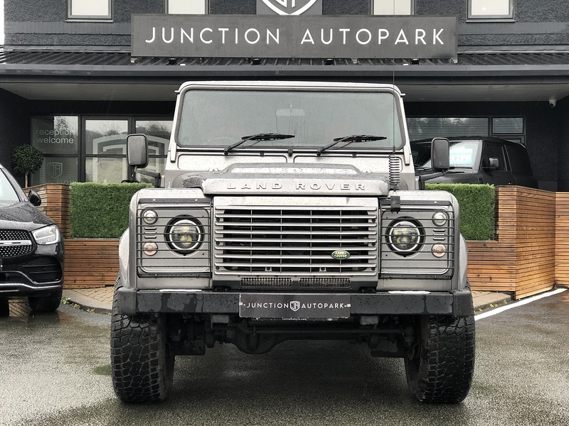 Land Rover Defender 90 TDCi XS - U1924