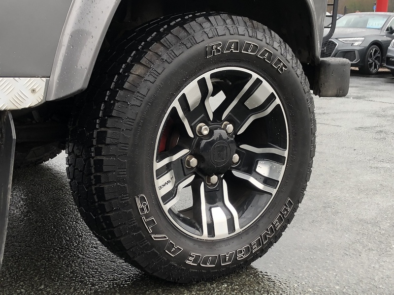 Land Rover Defender 90 TDCi XS - U1924