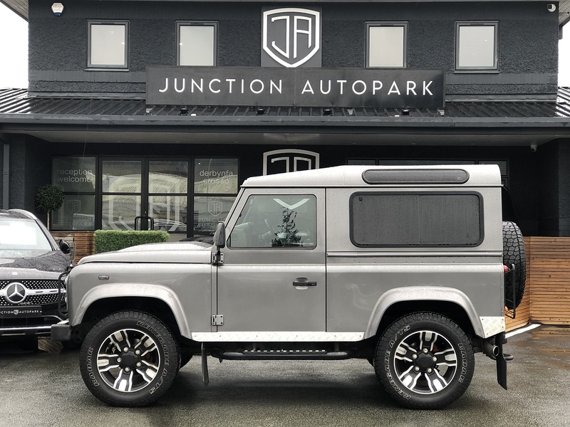 Land Rover Defender 90 TDCi XS - U1924