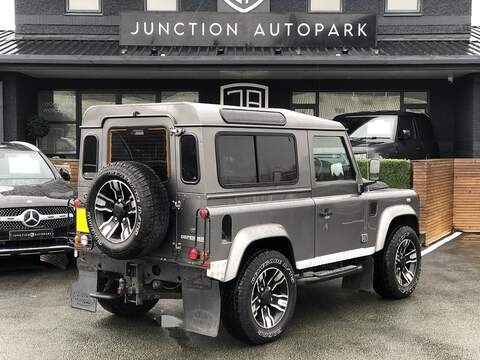 Land Rover Defender 90 TDCi XS - U1924