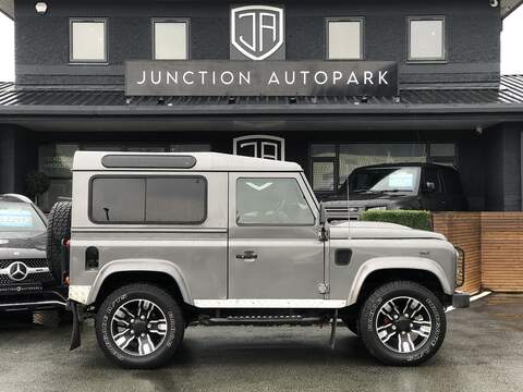 Land Rover Defender 90 TDCi XS - U1924