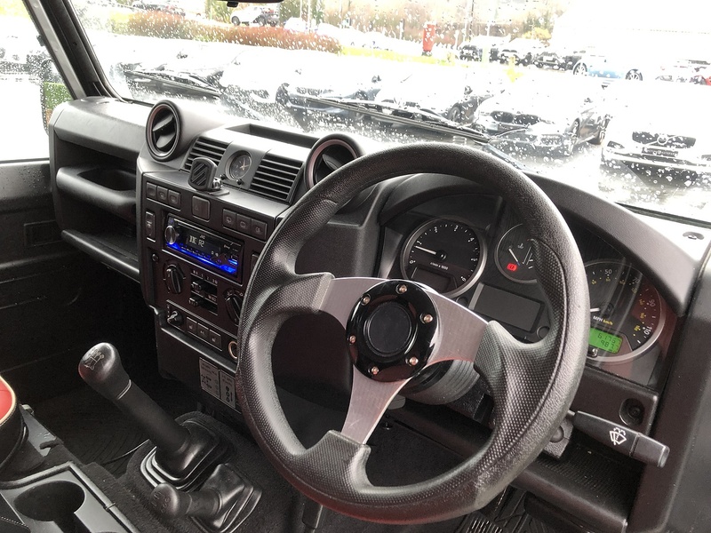 Land Rover Defender 90 TDCi XS - U1924