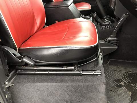 Land Rover Defender 90 TDCi XS - U1924