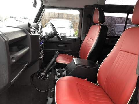 Land Rover Defender 90 TDCi XS - U1924