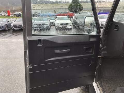 Land Rover Defender 90 TDCi XS - U1924