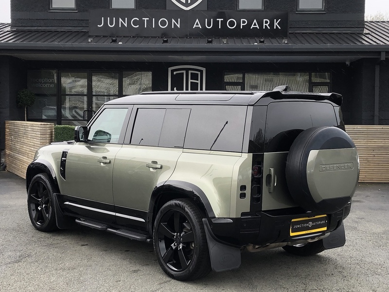 Land Rover Defender 110 D250 MHEV HSE - U1935