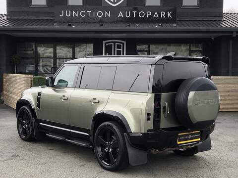 Land Rover Defender 110 D250 MHEV HSE - U1935